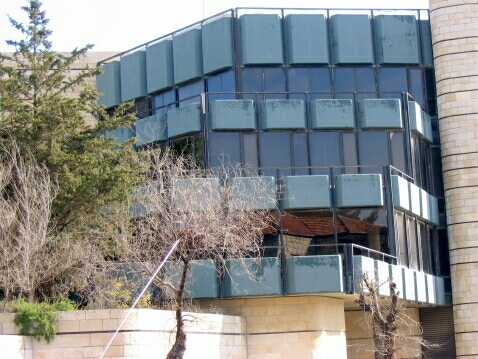 Jerusalem Theater, Rechavya